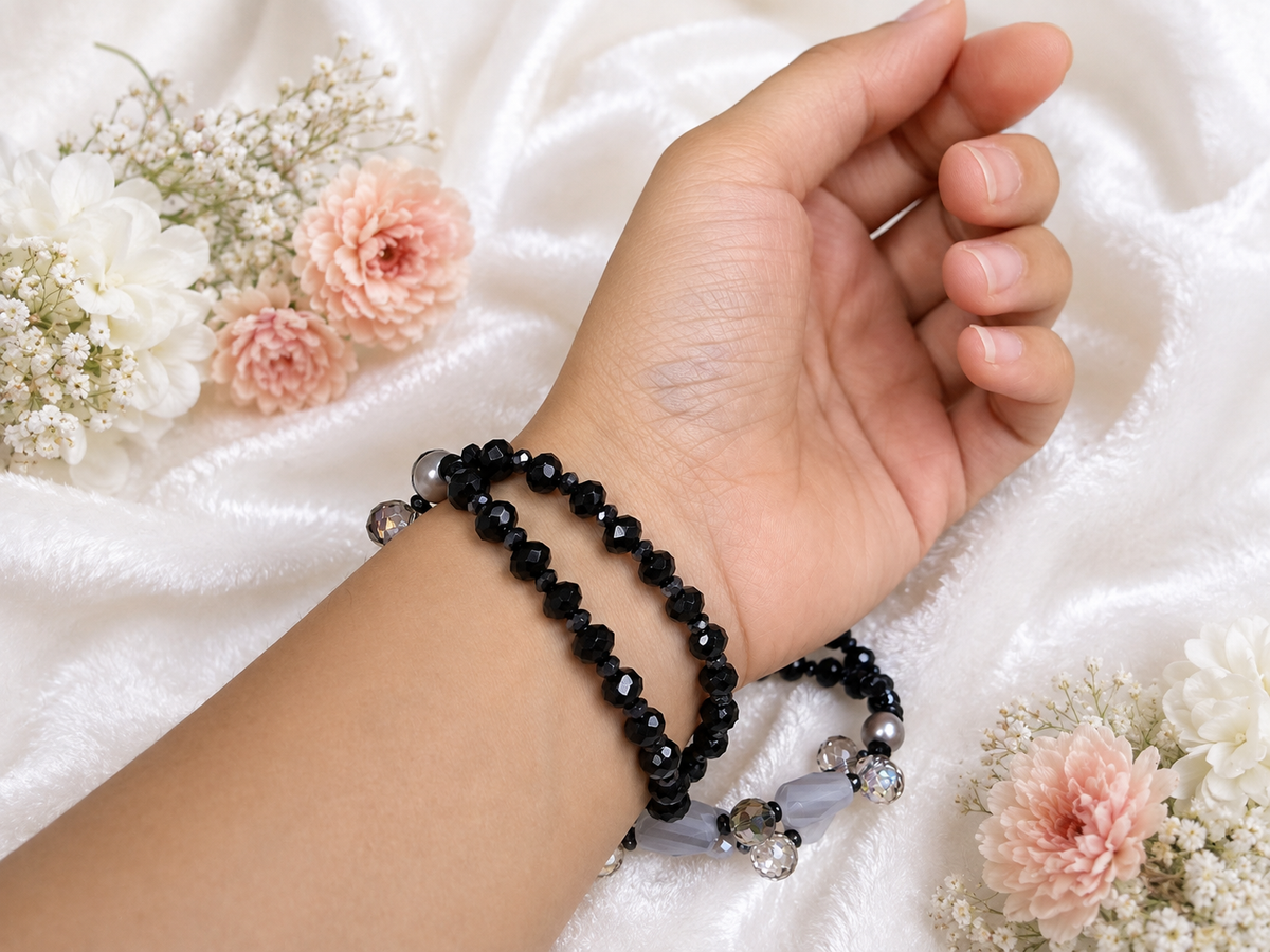Luna Noir Bracelet
